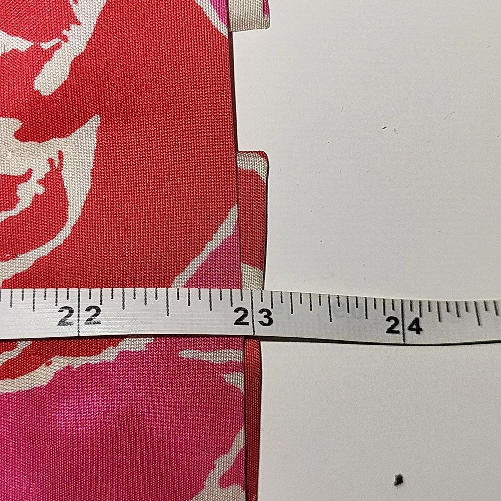 Never worn Pink and White Maggy London Skirt (12) - Picture 9 of 11